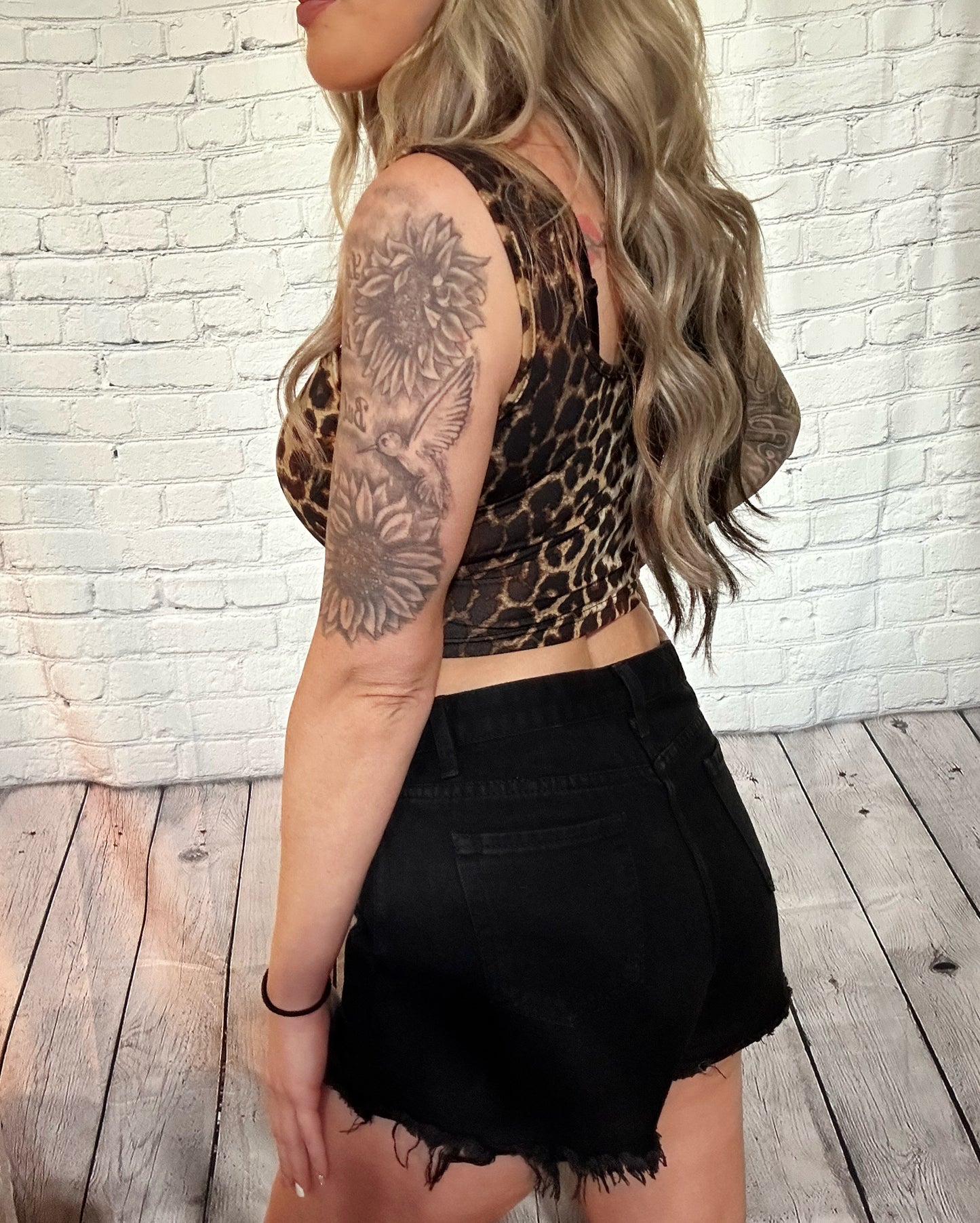 Daisy High Waist Ripped Shorts